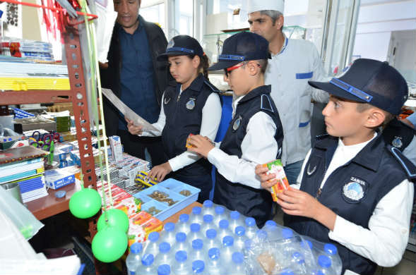 Minikler, Okul Kantinlerini Denetledi