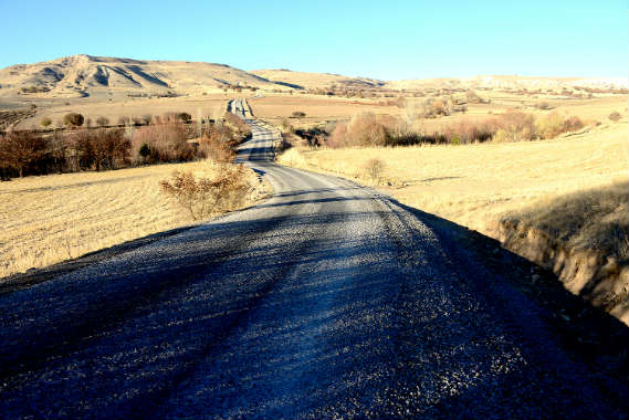 Arapgir’de 2016 yılı içerisinde 38 kilometre asfalt çalışması yapıldı.