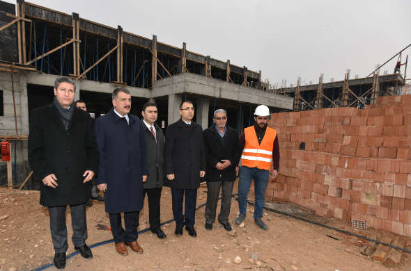 Vali Toprak , Yeşil Kuşağın Açılması Gerekiyor