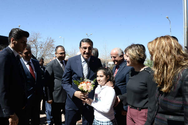 Tüfenkçi : Türkiye’de  ‘Efendim diplomasisi” ve  ‘Baş üstüne” politikaları bitmiştir