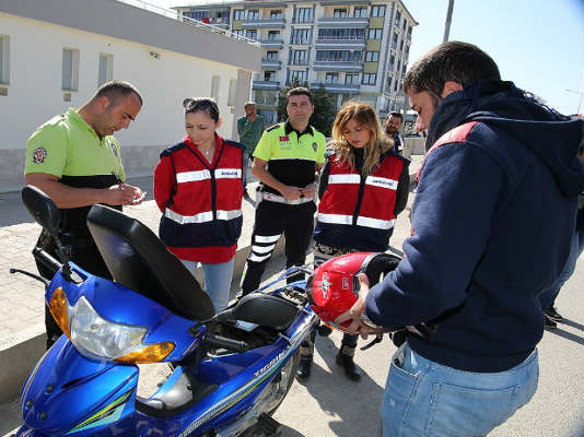 Ülke genelinde müştereken motosikletlere yönelik Son Sürat-2 uygulaması yapıldı