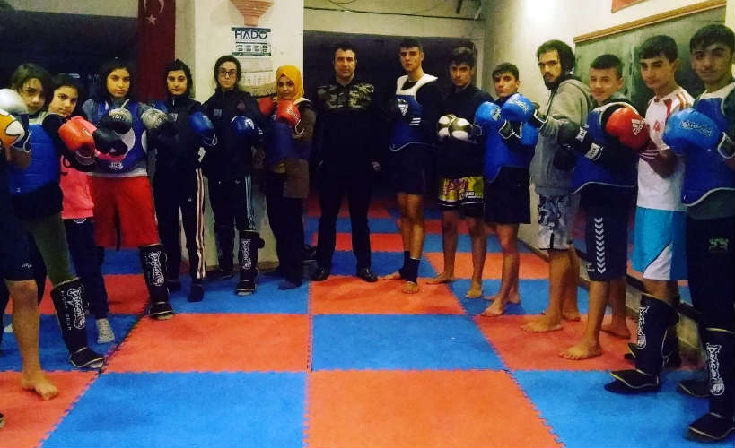 Malatya Muay Thai takımı Antalya’da yapılacak olan EMF Muay Thai Avrupa Kupası Şampiyonasına katılıyor