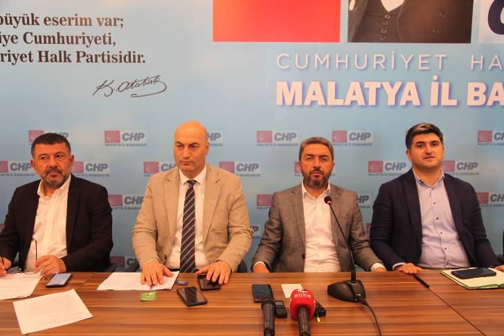 Ağbaba : Sakarya Ortaokulu’nun inşaatında çürük beton kullanıldığı için güçlendirilme çalışması yapıldığını belirtti