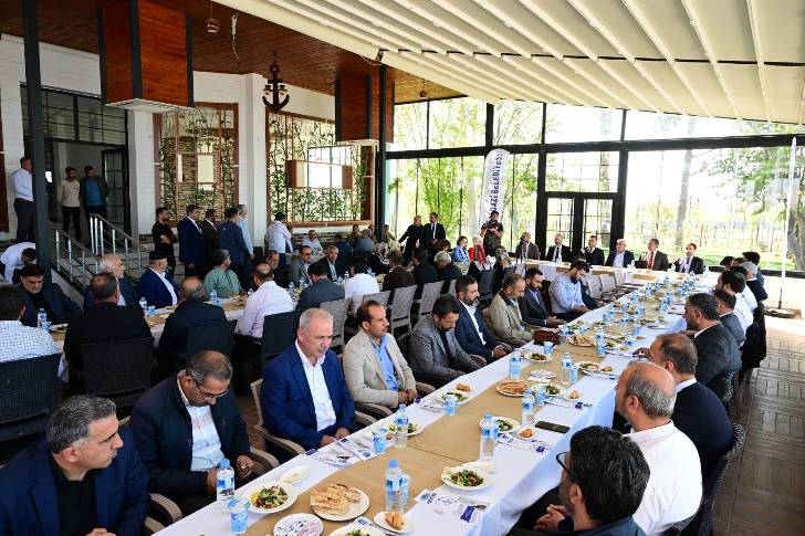 Başkan Güder Din Görevlilerinin Haftasını Kutladı