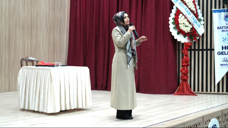 Battalgazi’de “Uzaktan Sevmek Kudüs” Konferansı: “Mescid-i Aksa Ümmetin Evidir”