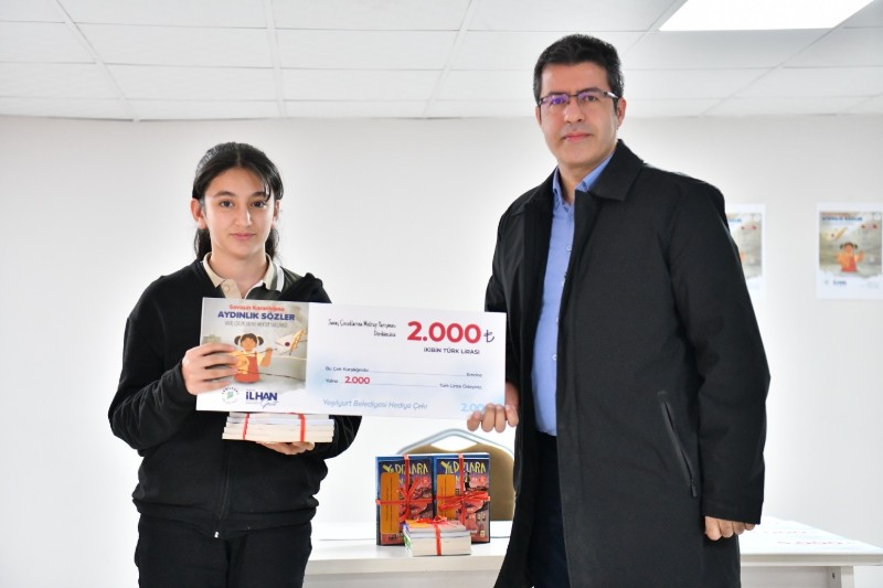 Savaşın Karanlığına Umut Düşen Mektuplar: Yeşilyurt’ta Çocukların Barış Çağrısı Yankılandı