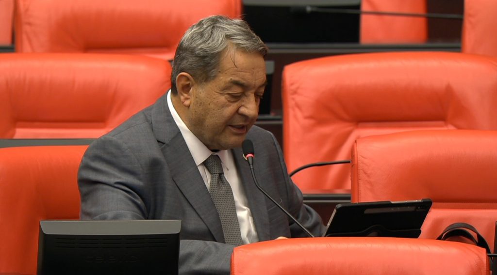 Fendoğlu’ndan AnadoluJet’e Sert Eleştiri: “Bu Uygulama Hizmet Değil, Yönetim Zaafıdır”