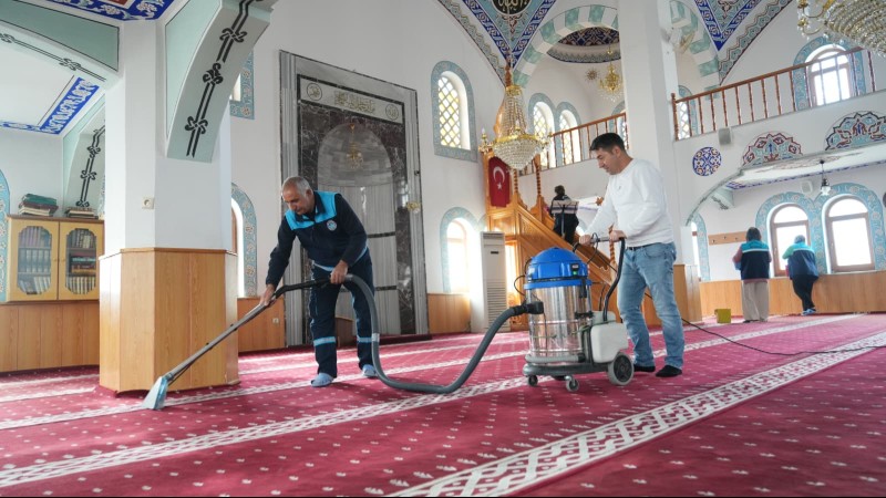 Battalgazi’de İbadethaneler Ramazan’a Hazırlanıyor: Hijyen Seferberliği Başladı