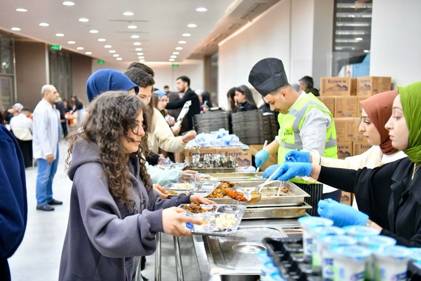 Ramazan’ın Manevi Ruhu Yeşilyurt’ta Kenetlendi